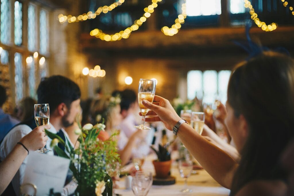 What to Expect From Your Vancouver Wedding DJ