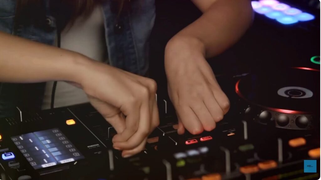 Screenshot 23 1 2026 181246 www.youtube.com